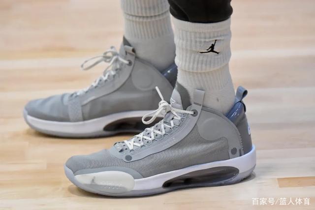 意甲-姆班古拉破门小维阿建功 尤文2-0AC米兰