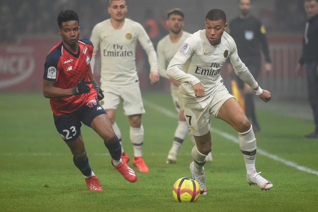 郭艾伦表示没有怨恨和委屈 在直播中一度哽咽